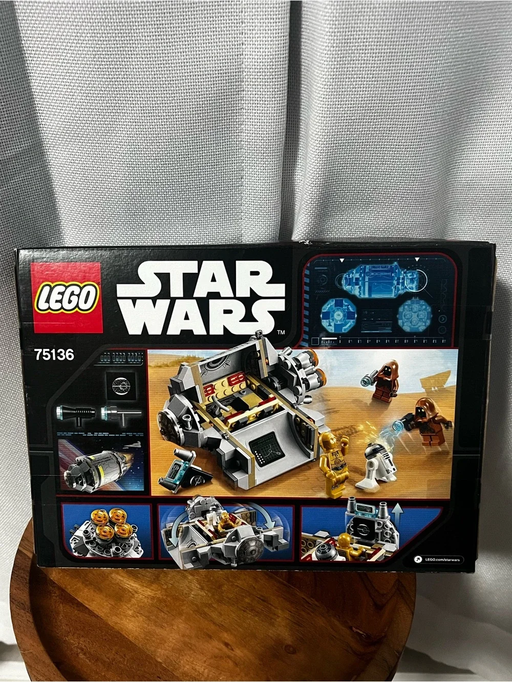 LEGO Star Wars 75136 Droid Escape Pod R2-D2 C-3PO Jawa Set Retired New DAMAGED B